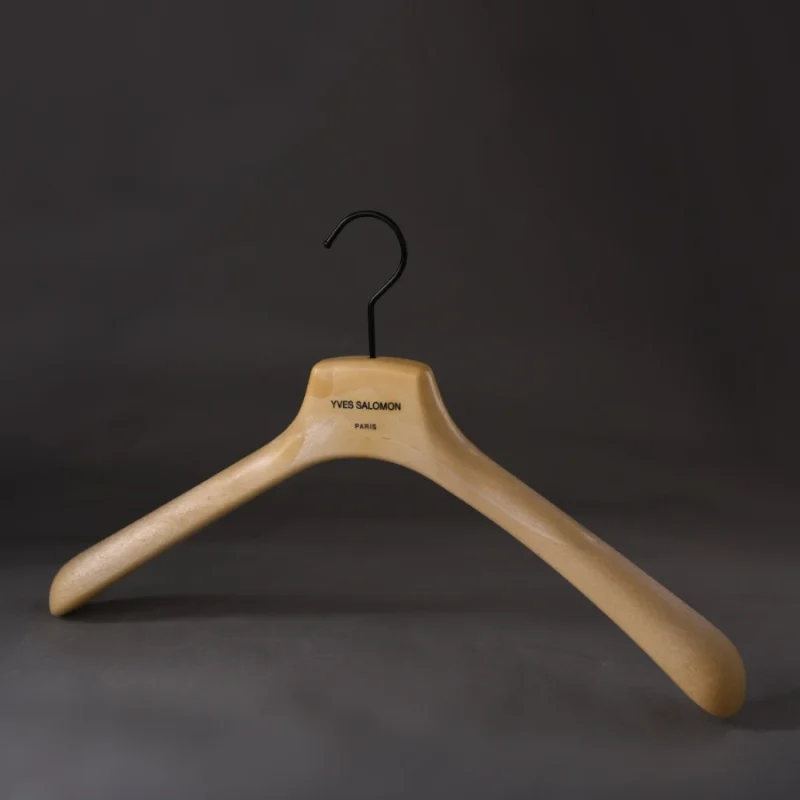 Custom Acrylic Hangers Manufacturer in China | Wholesale & Bulk Supply